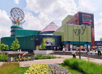 Торгово-офисный центр в г.Киев (Оболонь)